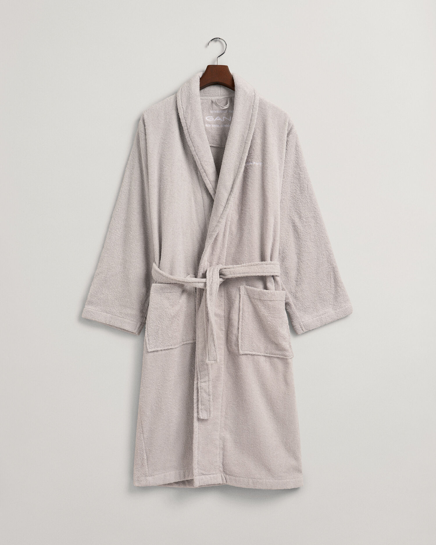 Customized Logo Cotton Men's Robes Grey Long Sleeve Pajama Comfortable  Bathrobe - China Men Bathrobe and Bathrobe price | Made-in-China.com